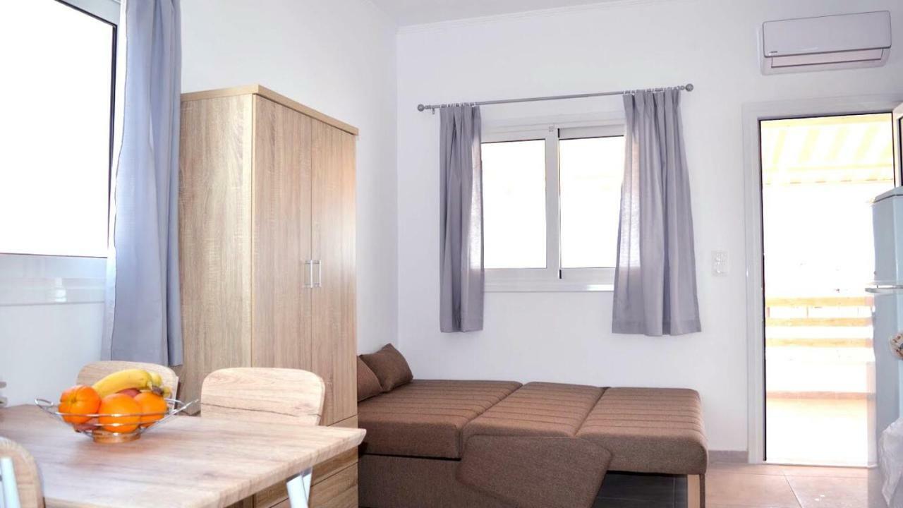 Filoxenia Paralia Exterior photo